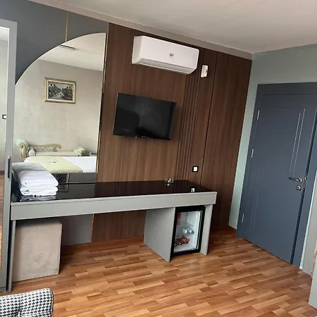 Hotel Cadde 7