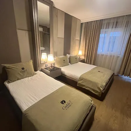 Hotel Cadde 7